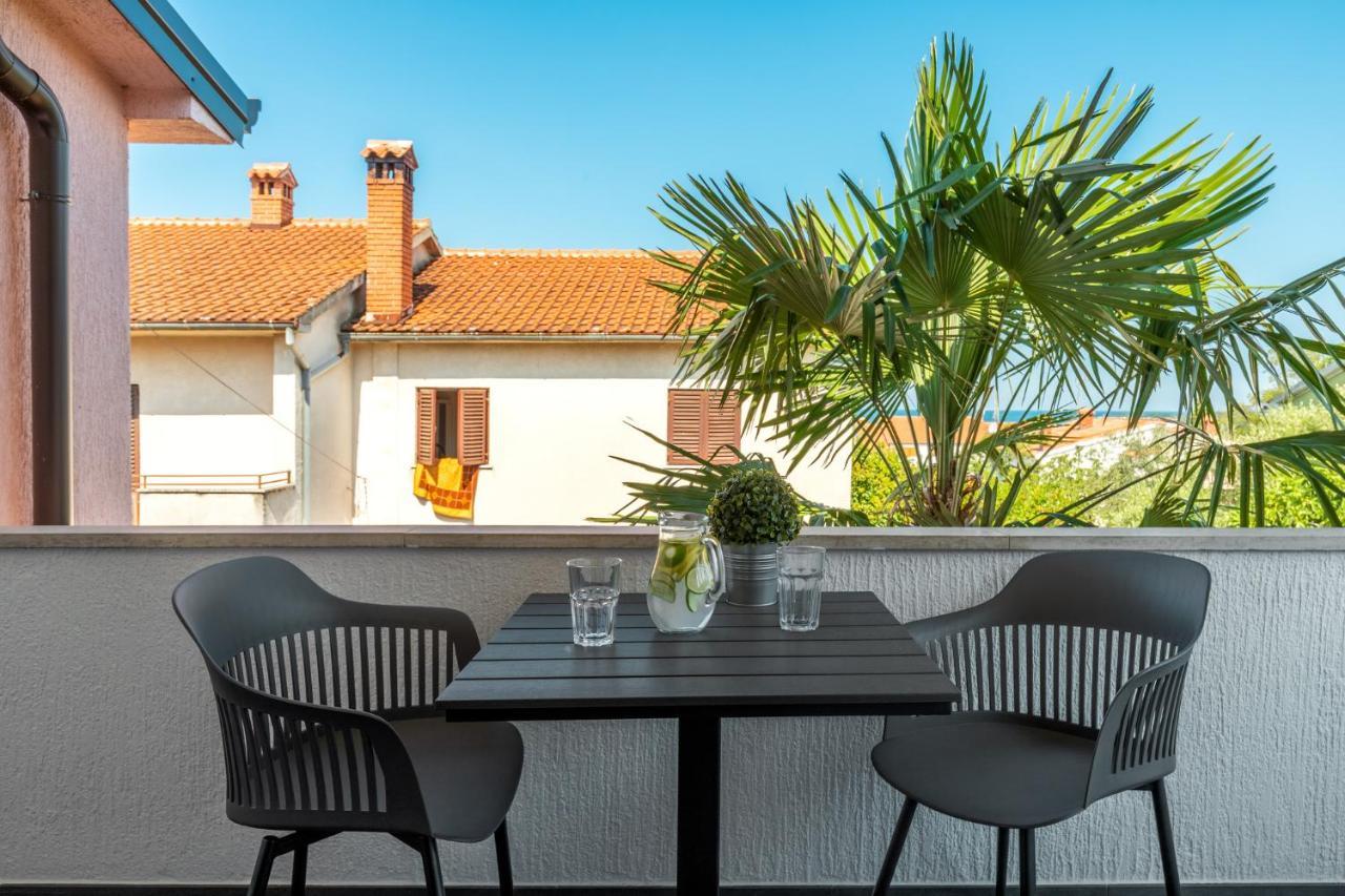 New 2020! Apartments Sanja Poreč Exteriör bild